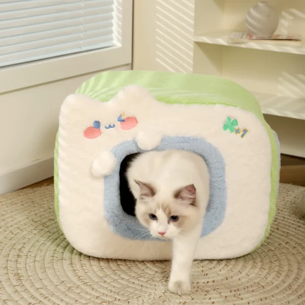 Cozy Cat Cave Bed – Warm Tent-Style Pet House with Soft Cushion for Kittens and Small Dogs