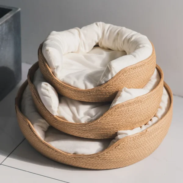 Handwoven Bamboo Pet Bed – Four Seasons Cozy Kennel Sofa for Cats & Small Dogs | Breathable, Durable Nest-Style Pet Cushion