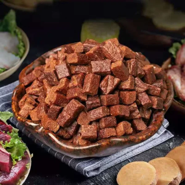 Dog Snacks – Beef Grains & Dried Meat Mix (435g)